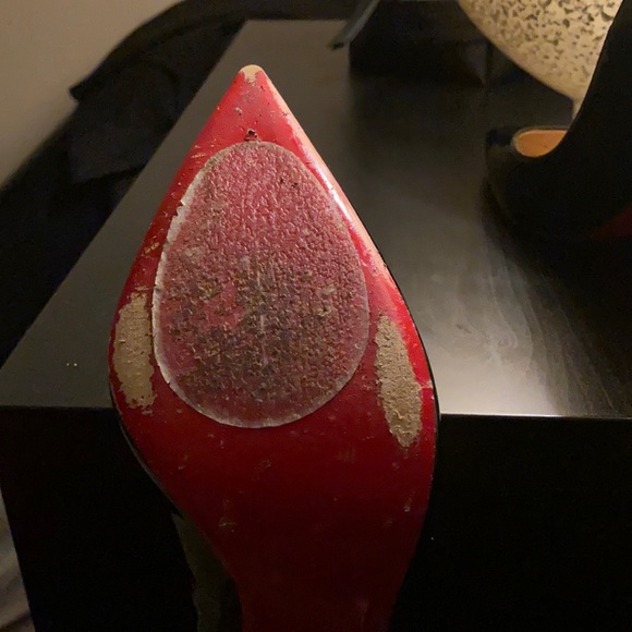 Christian Louboutin So Kate Black Patent Pumps 41 EUR - Picture 10 of 13